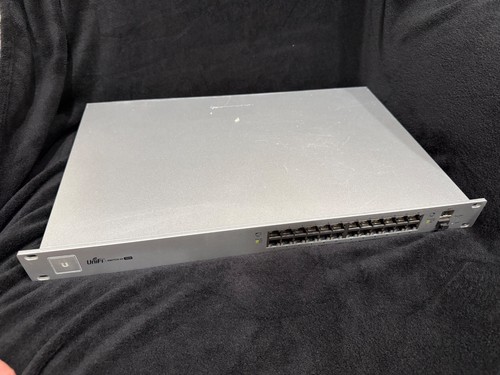 Ubiquiti Networks UniFi US-24 24 Ports Rack-Mountable Gigabit Ethernet Switch - Picture 4 of 5