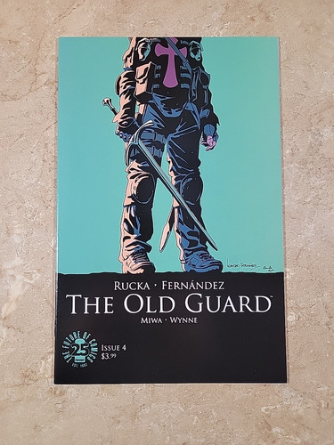 Image The Old Guard 1-5 Gold Variant, Complete set(2017) all 1st print Rucka - Picture 13 of 16