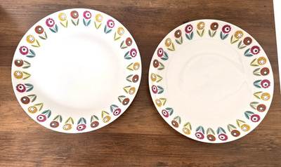 2 Bread Plates-Bellis Pattern-7 Inches-Upsala Ekeby-Sweden-1950/60s