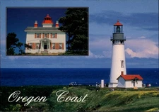 Oregon Coast Newport Light House Yaquina Bay ~ unused postcard sku997