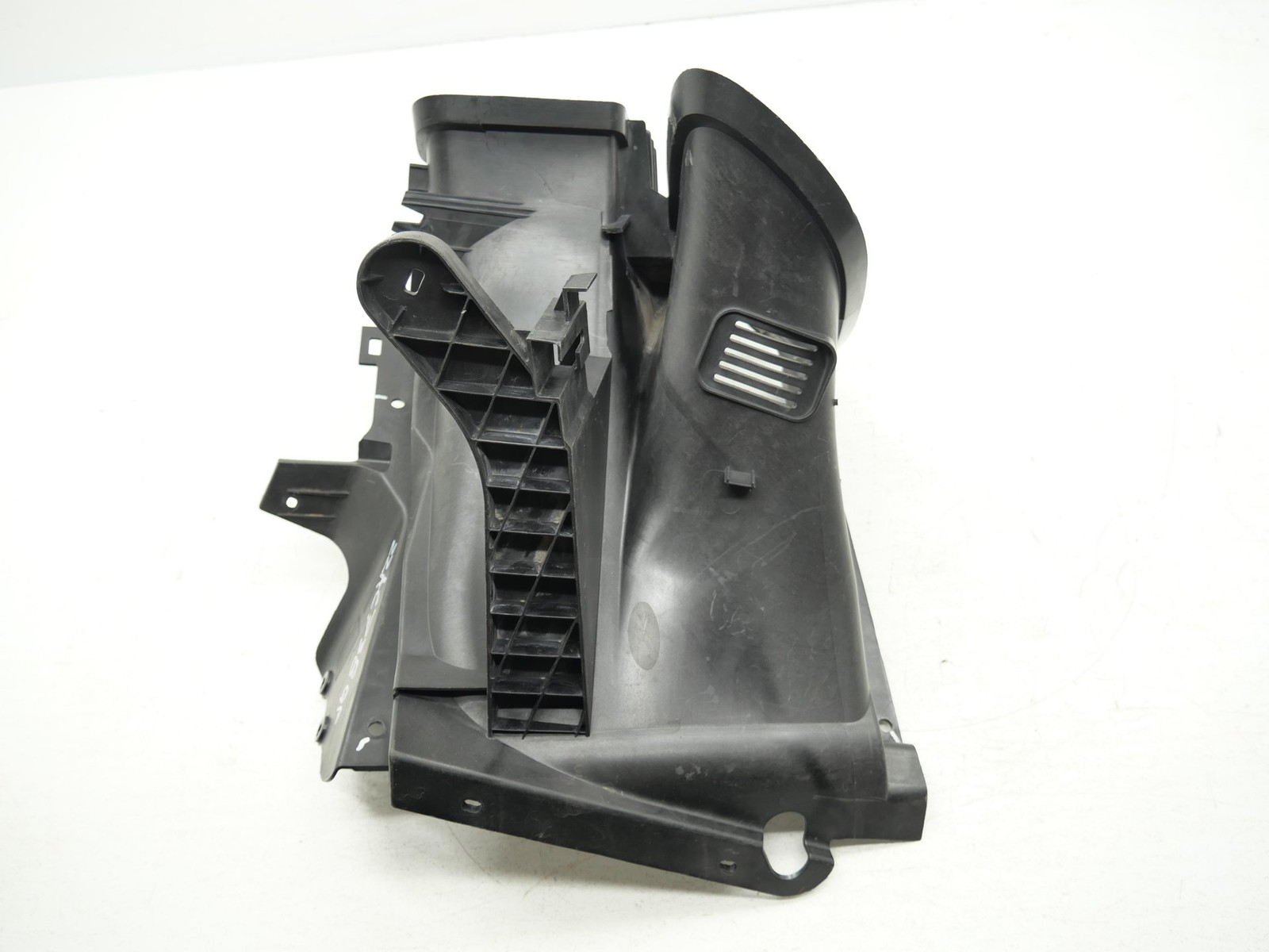 Used Quarter Panel Air Inlet Intake Vent Duct Trim Cover Mclaren 22AC738GP OEM