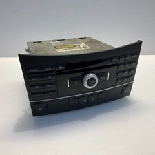 Mercedes-Benz E W212 2009 Radio / CD-Player /...
