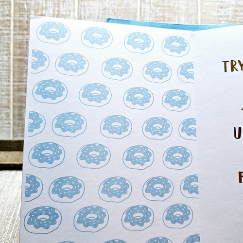 Tarjeta del Día del Padre American Greetings Papá Azul Dorado Rock Donut Humor Divertido - Imagen 6 de 8