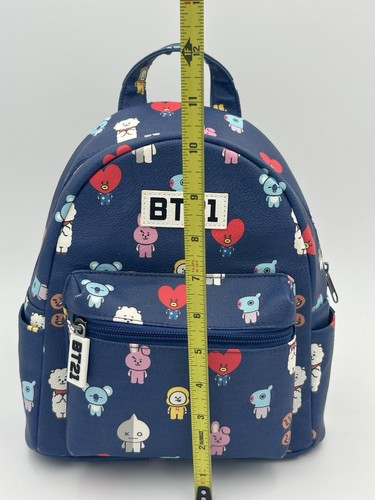 BT21 BTS Allover Print Figur Kunstleder Mini Rucksack Sammlerstück KPOP - Bild 7 von 8