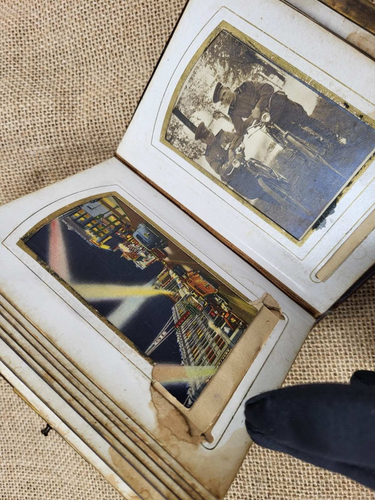 Antique Victorian Photo Album Brown Leather Cover With 23 Photos - Picture 11 of 17
