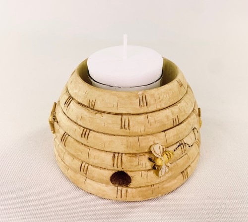 Soporte votivo Honey Bee Hive Skep con vela votiva nueva de Russ Farmhouse Country - Imagen 5 de 12