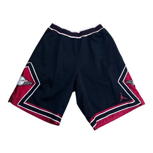 Vintage 90s Air Jordan Black Red Basketball Shorts Youth XL (18-20) Satin EUC