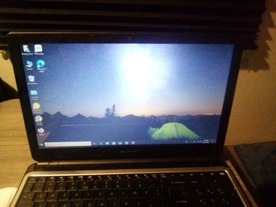Gateway NE51006U Intel Celeron CPU N2920 1.86 Ghz,4GB Of Ram,500 GB HDD,WIN 10