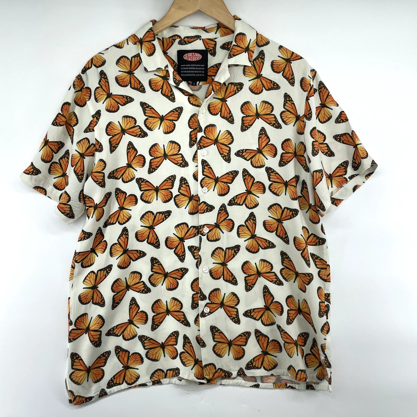 Petals & Peacocks Hawaiian Camp Shirt Mens Large L Rayon Monarch Butterflies AOP