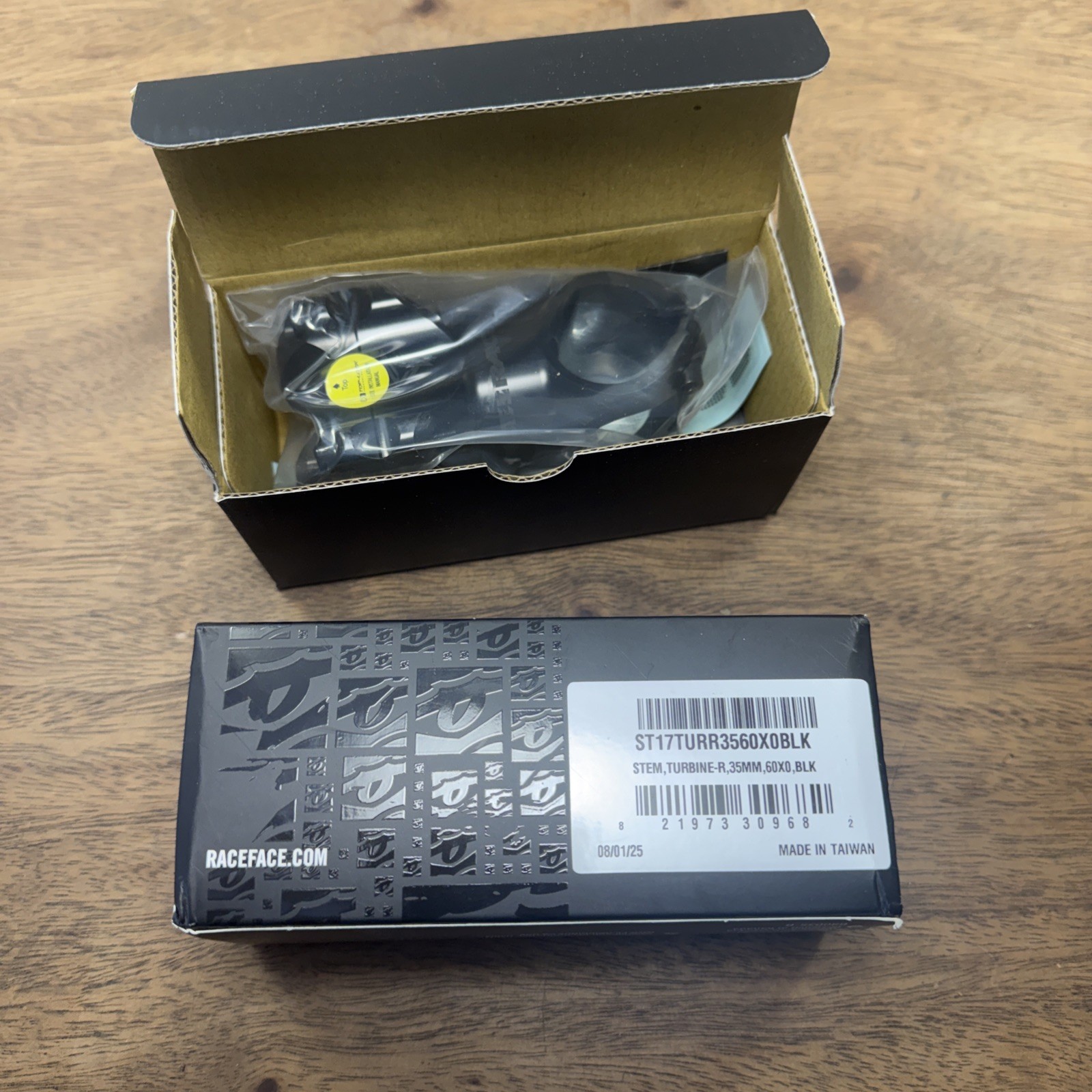RaceFace Turbine R 35 Stem 60mm +/-0 1 1/8" 35mm Clamp Black