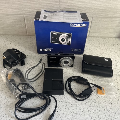 Olympus X-925 12 Megapixel Digital Camera - Boxed with Charger, Case, Battery