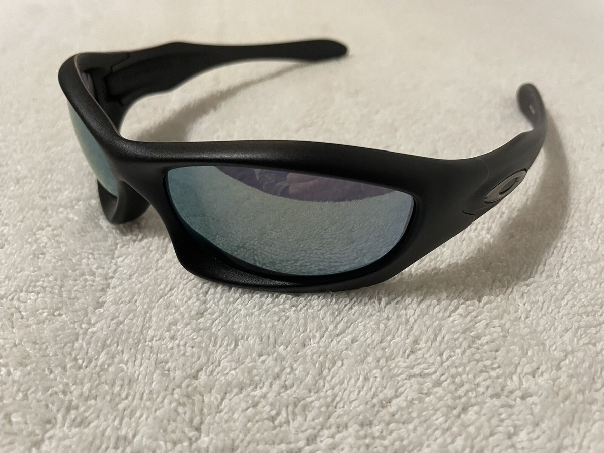 Oakley Monster Dog PROTOTYPE Matte Black - Emerald Iridium Oakley Monster Dog PROTOTYPE Matte Black - Emerald Iridium