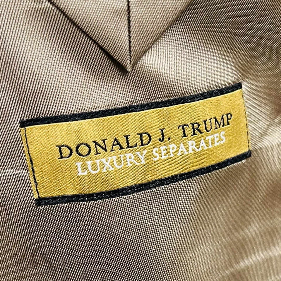 Abrigo Deportivo Donald J Trump 42L 100% Lana Beige Tres Botones Doble Ventilación Foto 3 de 4