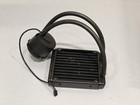 Gebraucht CPU Liquid Kühler - Funktionell, Nein Zubehör, Kleidung Spuren