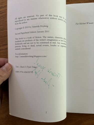 Torn & My Blood Approves SIGNED First Editions By Amanda Hocking + Bonus Book - Bild 6 von 13