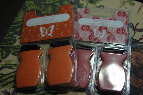 CAR BAR CLIPS AIR FRESHENER (new) PICK YOUR FAVORITE SCENT
