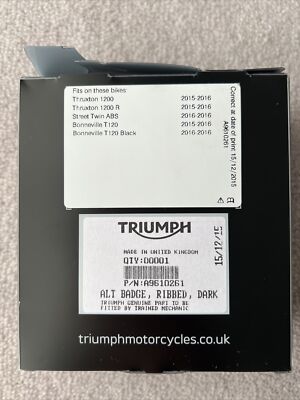 Triumph Bonneville T120 Bobber Chrome Alternator Cover Badge 