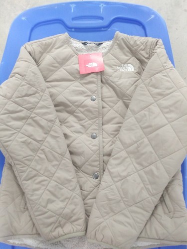 The North Face Girls Jacket. Brand New. Girls Size: L 14/16 - Picture 1 of 8