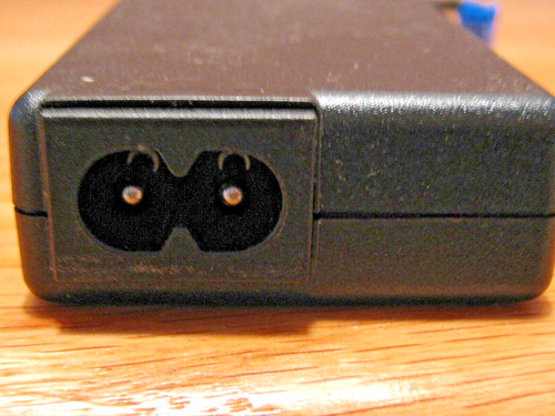 Adaptador de conmutación de CA CINCON Electronics TR36A-48 62A446 - Imagen 5 de 8