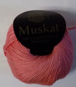 EGYPTIAN MERCERIZED COTTON GARN MUSKAT FINE SPORT YARN 1 BALL ROOSTER RED 8B