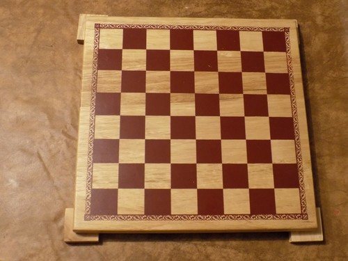 Woodfield Collection 2 In One Wood Chess & Checkers Game 2004 Cardinal - Picture 5 of 8