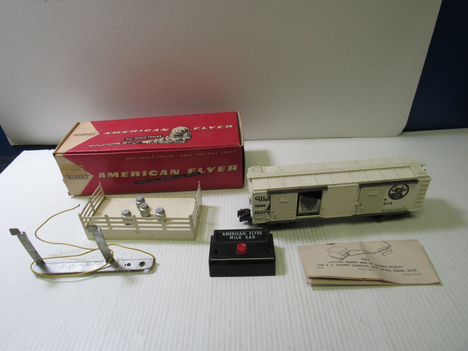 Original Vintage American Flyer 25019 Operating Milk Car Original Vintage American Flyer 25019 Operating Milk Car