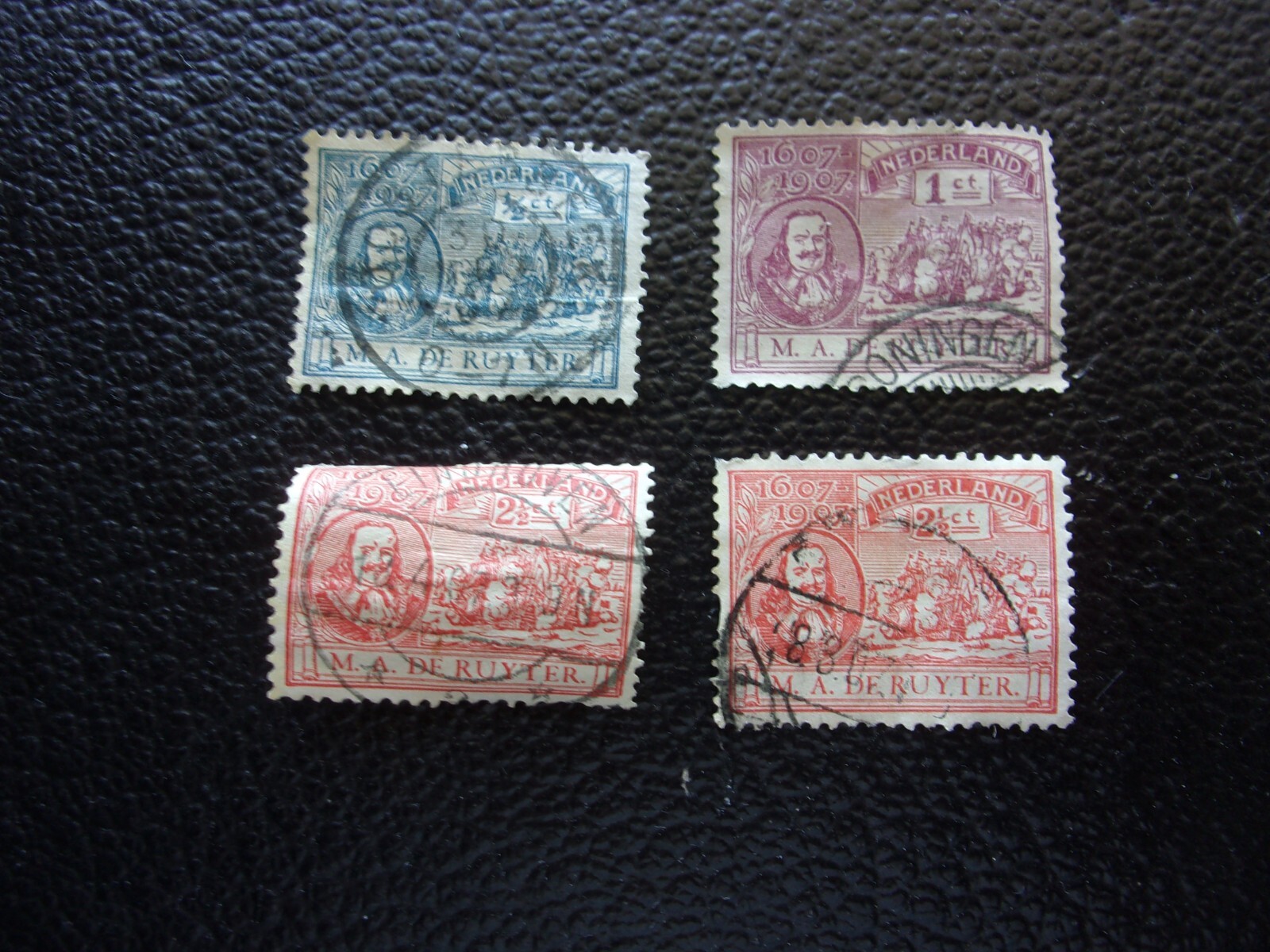 Foto 1 di 2