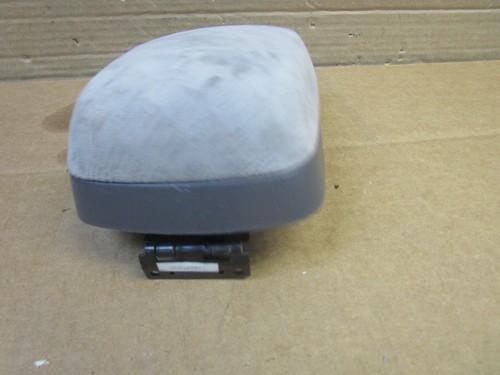 01 02 03 04 05 06 Hyundai Elantra Armrest Center Console Storage Gray Cloth - Picture 3 of 10