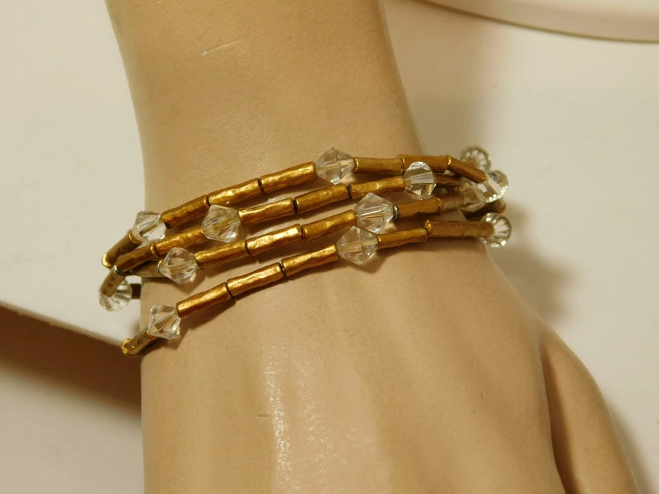 Set Di 4 Oro Opaco Sfaccettato Cristallo Chiaro Perlina Elasticizzato Bracciale - Immagine 3 di 4