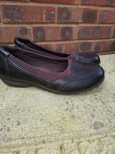 skechers relaxed fit leather slip on