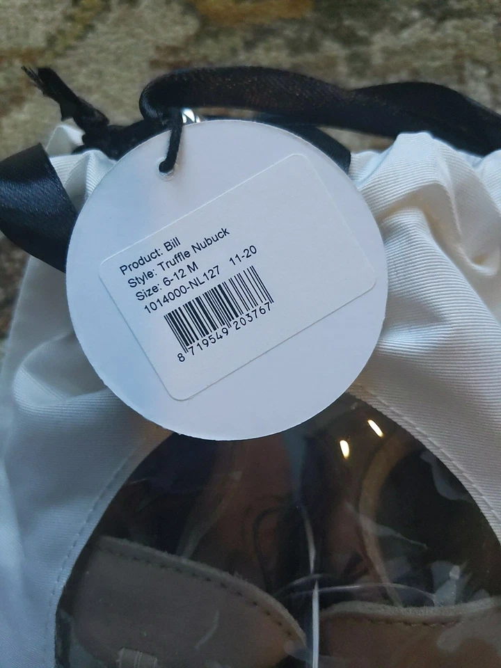 Zapato Donsje 6-12 Mos pico trufa nobuck suela suave. Zapatos de cuero hechos a mano Foto 2 de 4