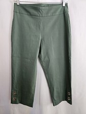 JM Collection Capri Green Pants Comfort Waistband Tummy Control Size Medium