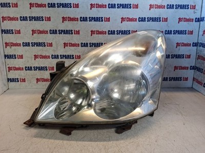 TOYOTA COROLLA VERSO MK1 ZNR10 2006 PASSENGER SIDE HALOGEN HEAD LIGHT LAMP