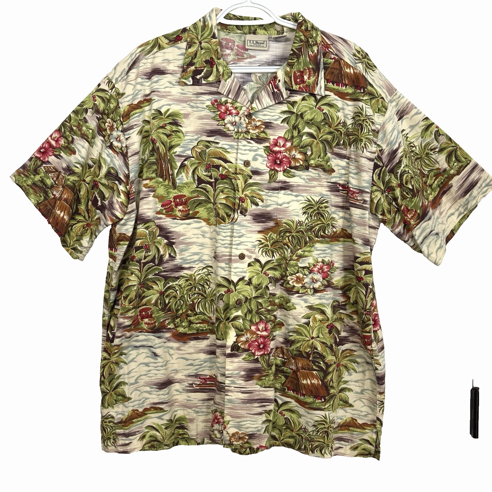 LL Bean Mens Hawaiian Shirt Short Sleeve Button Up Sz Large Resort Island Beachy