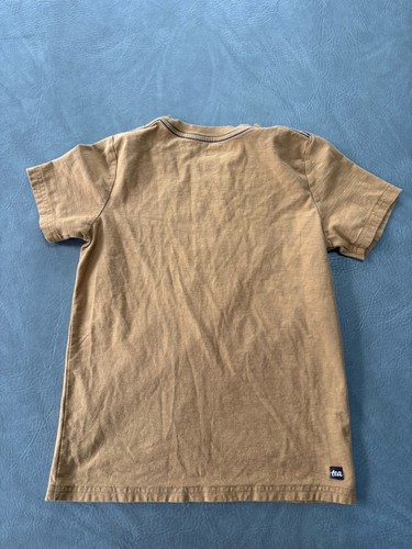 Tea Collection Boys Brown Tan Scorpion Tee US Size 12 EUC - Picture 2 of 3