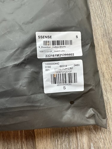 Pantalones Cortos de Sudadera Essentials Fear Of God “Stretch Limo” Talla Pequeña Nuevos con Etiquetas - Imagen 5 de 5