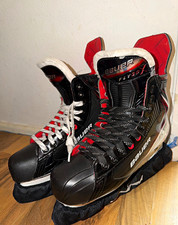 Bauer Vapor Fly30X Senior Ice Hockey Skates UK 10 Black/Red/White w/Guards