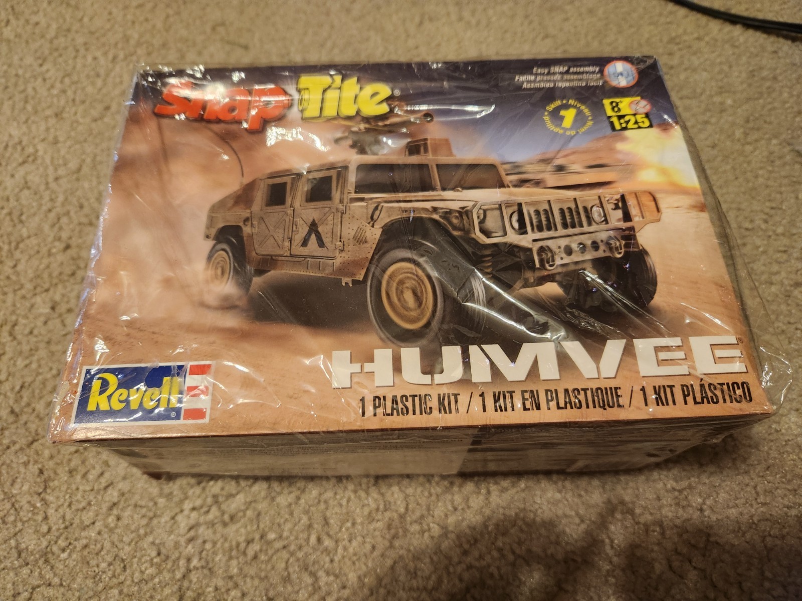 1/25 Revell 85-1970 - Open Box - Complete Kit