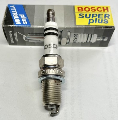 4x Bosch FR7DPP+ Zündkerze super plus 0242235749 passt für RENAULT VOLVO KIA NIS