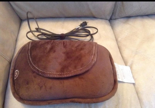 HoMedics Shiatsu & Vibration Massage Pillow with Heat Adjustable 3D Technology - Picture 1 of 4