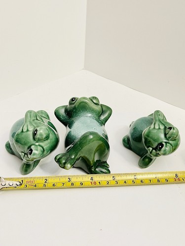 Set Of 3 Ceramic Frog Figurines 2 Tone Green Garden Statues With Speckles - Picture 10 of 12
