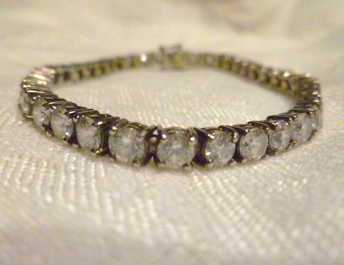 VINTAGE Ladies CUBIC ZIRCONIA Tennis BRACELET 925 SILVER 7-1/4" Long 15 Grams TW - Picture 4 of 14