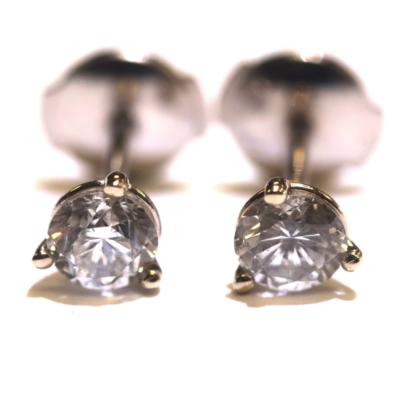 New 14k white gold .91ct SI2 SI3 I 4 prong round diamond stud earrings 1.5G