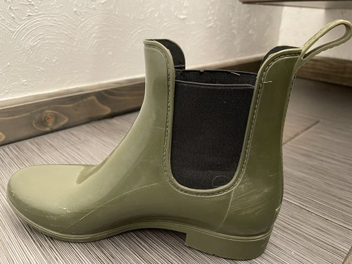J Crew Olive Green Rubber Chelsea Ankle Pull-On Rain Boot Size 8 - Picture 5 of 8