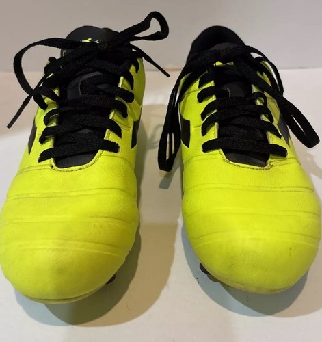 Diadora Soccer Cleats Yellow Black Women’s Size 6.5 Men 5 Futball Preowned - Picture 2 of 11