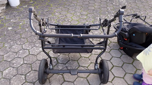 Zwillings oder Geschwisterkinderwagen Schwarz - Bild 13 von 21