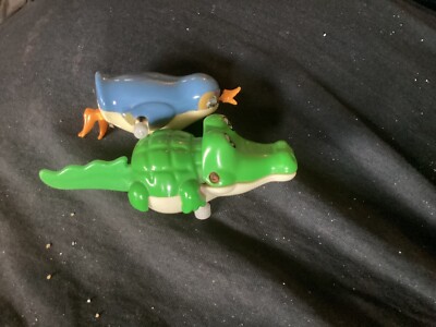 2x 1977 Tomy RARE Vintage Windup Penguin and Alligator Pocket Pet