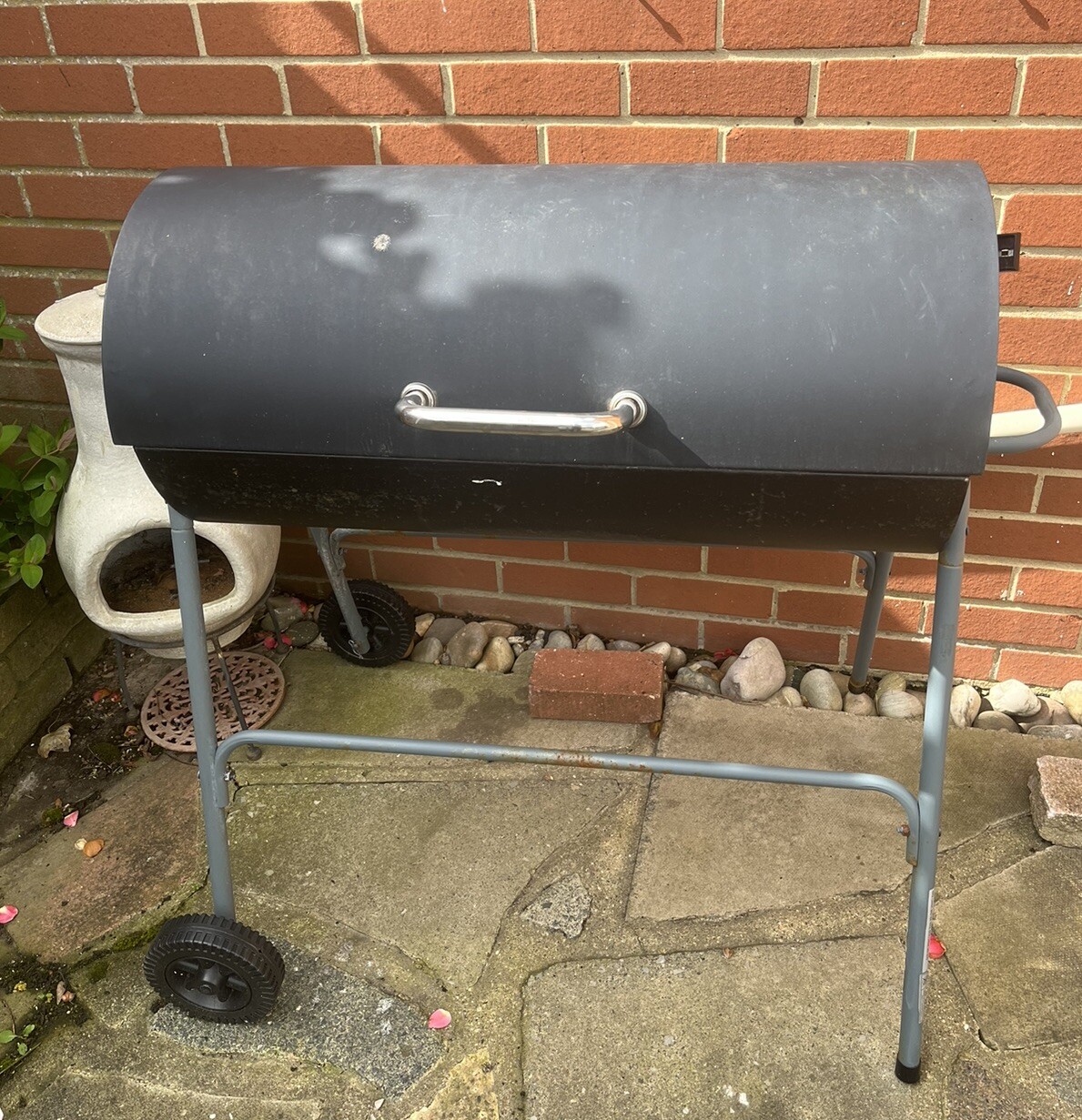 Texas Oil Drum Charcoal BBQ Grill Barbecue Warming Rack Portable Wheels