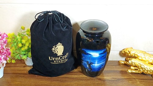 Urna conmemorativa de pescador - Urna de cremación escena de pesca pintada a mano negra y azul - Imagen 10 de 15