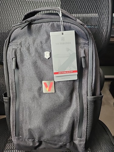 Victorinox 611715 journey crossing 16" Swiss laptop backpack
